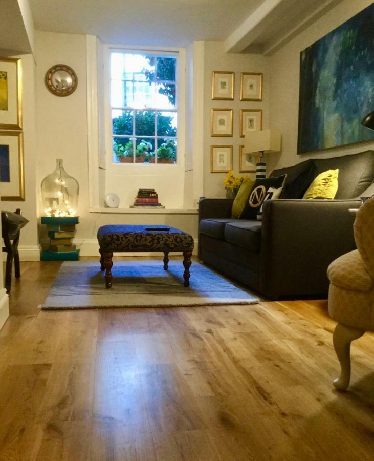 Beautiful 1Br Apartment In Historic St Aubin House Екстер'єр фото